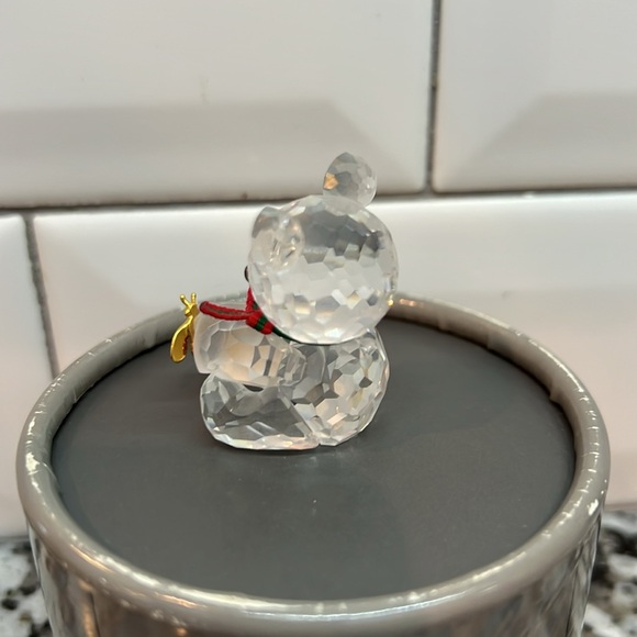 Swarovski Crystal Kris Bear with Honey Pot - Picture 3 of 9